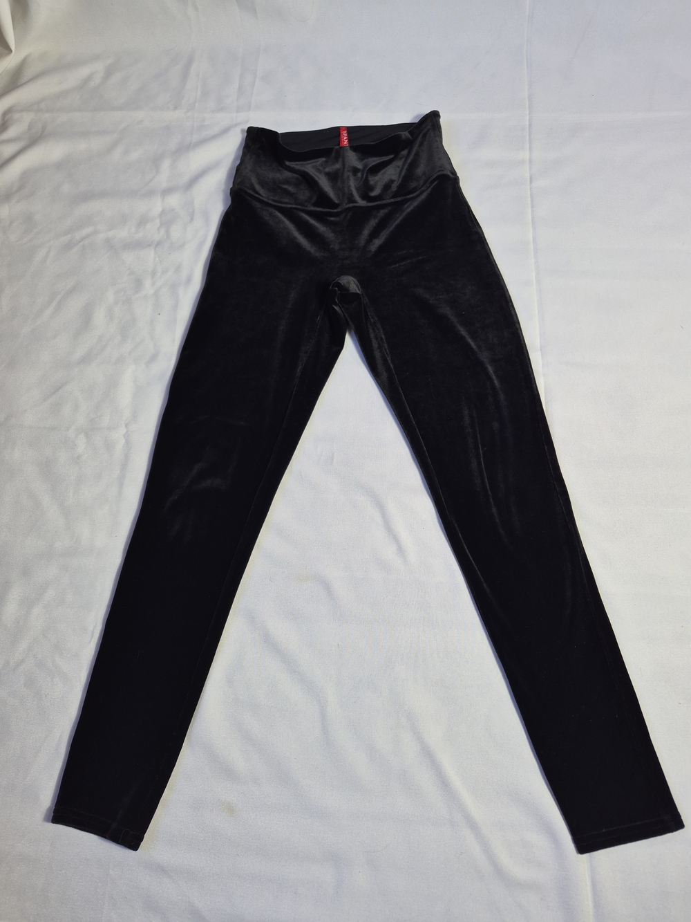 NEW Spanx Leggings Pants M Black Velvet plus Stretch Comfort Shaping Pull On